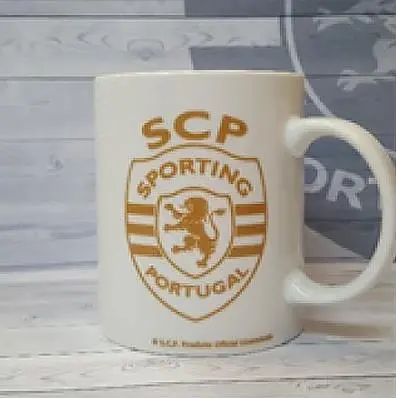 Caneca Branca Sporting c/ Riscas e Leão