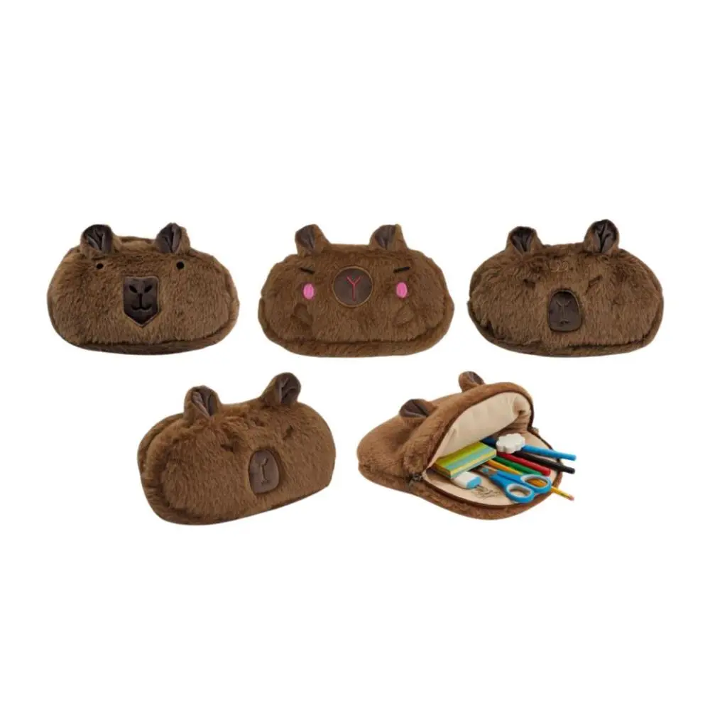 Capivara - Estojo em Peluche (Vários Desenhos)